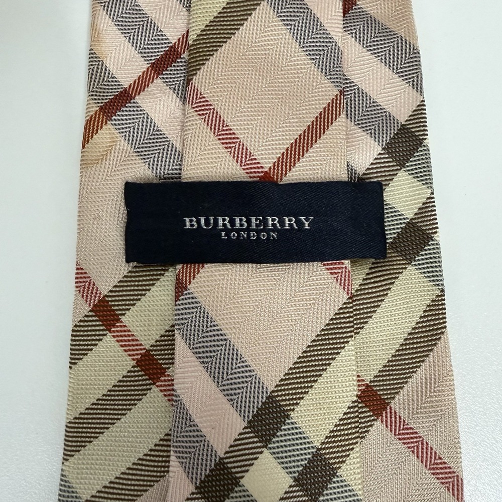 Burberry London Men's Tie Classic Peach/Brown Nova Check Plaid Silk 3 7/8" 59.5"